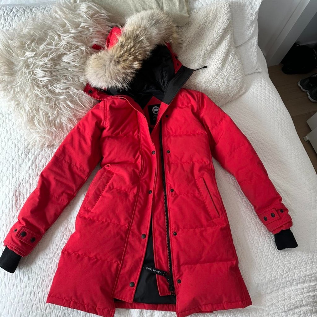 Canada Goose Women's Down Jacket